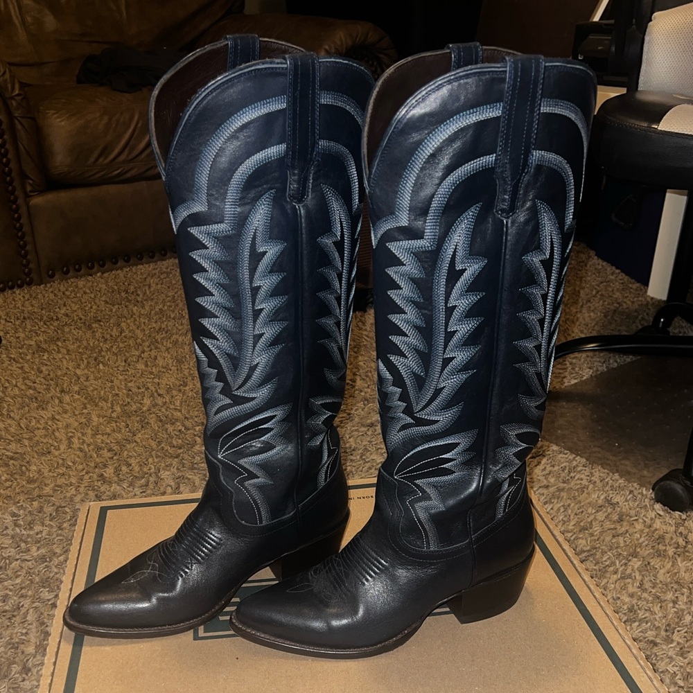 Tecovas Abby Navy cowboy Boots size 10